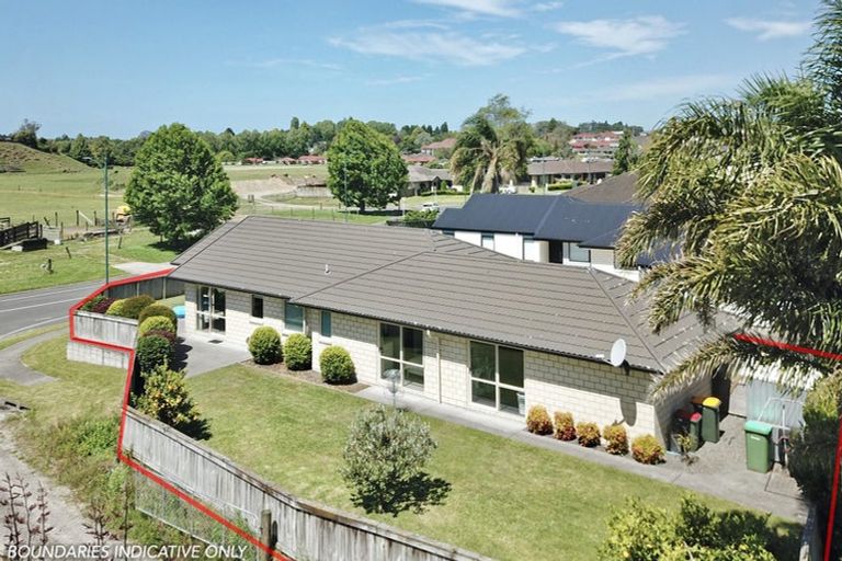 Photo of property in 8a Cannell Farm Drive, Te Puke, 3119