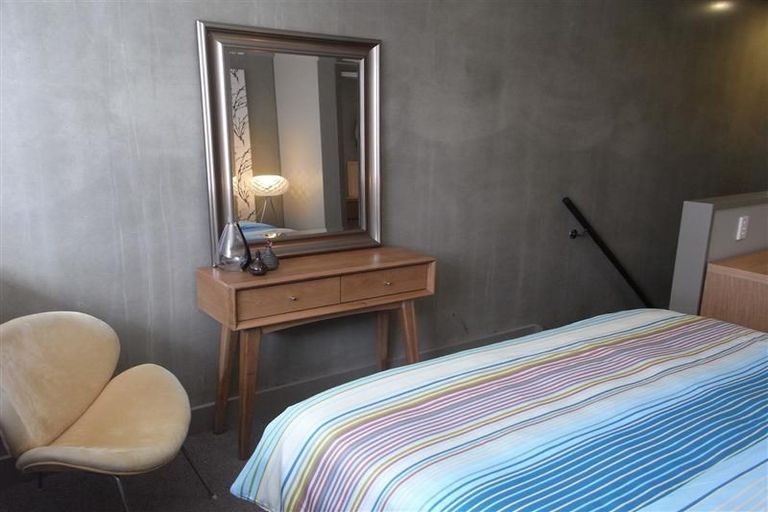 Photo of property in Canvas Apartments, 2/307 Willis Street, Te Aro, Wellington, 6011