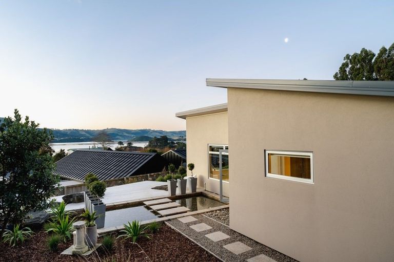 Photo of property in 28 Clearwater Street, Broad Bay, Dunedin, 9014