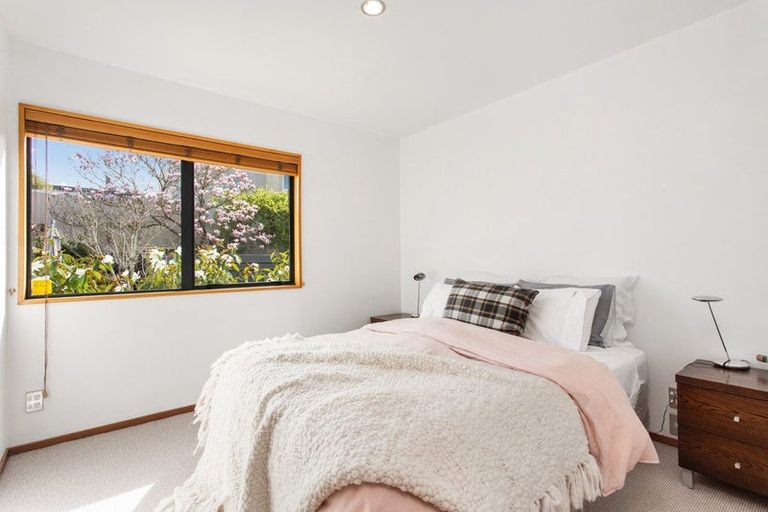 Photo of property in 31 Wroxton Terrace, Merivale, Christchurch, 8014