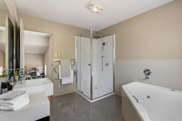 Photo of property in 47 Aberley Road, Schnapper Rock, Auckland, 0632