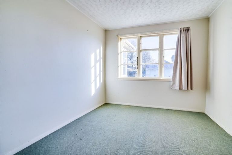 Photo of property in 6 Auburn Avenue, Upper Riccarton, Christchurch, 8041