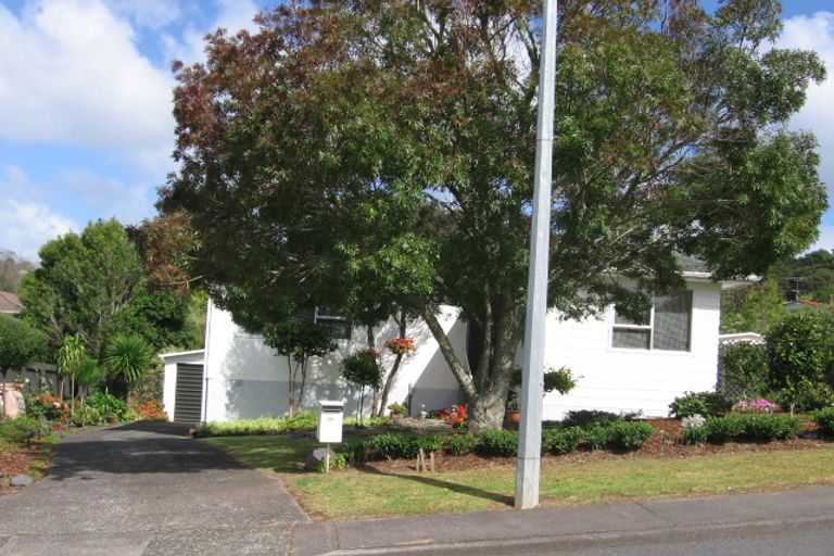 Photo of property in 38 Pisces Road, Glen Eden, Auckland, 0602