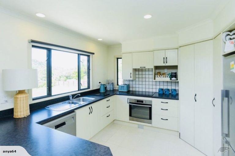 Photo of property in 3 Parkland Drive, Waipawa, 4210