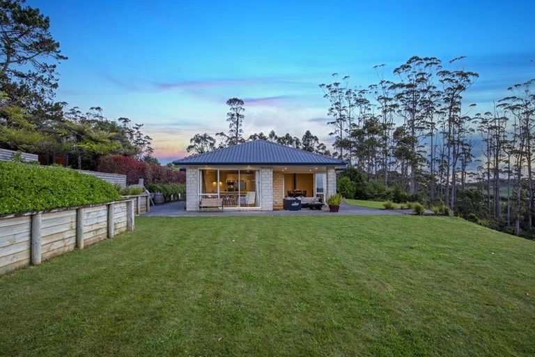 Photo of property in 163e West Road, Kaukapakapa, 0873
