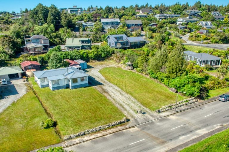 Photo of property in 12 Ahau Street, Moana, 7872