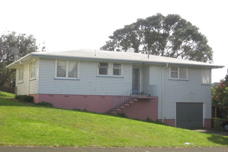 Photo of property in 4 Marama Crescent, Spotswood, New Plymouth, 4310