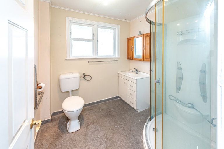 Photo of property in 27 Matipo Street, Castlecliff, Whanganui, 4501