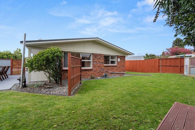 Photo of property in 27 Meadowland Street, Matua, Tauranga, 3110