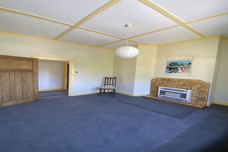 Photo of property in 69 Norway Street, Kelburn, Wellington, 6012