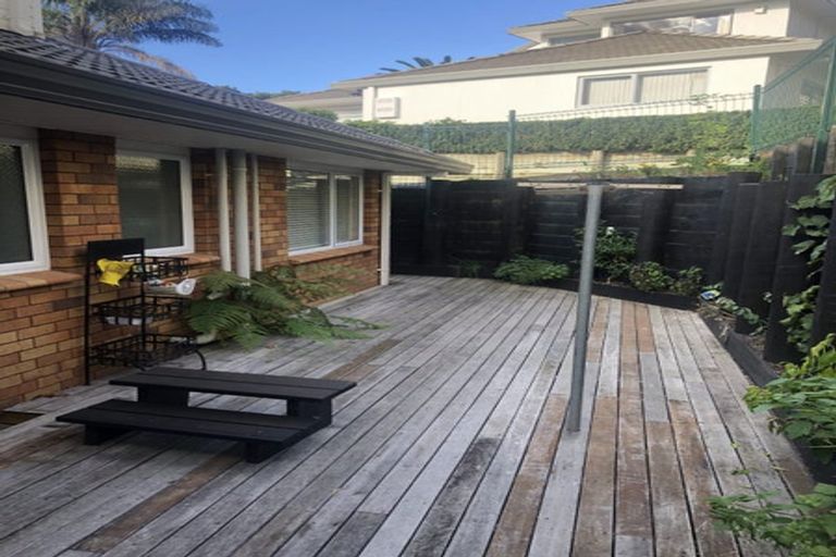 Photo of property in 1/14 Silkwood Grove, Totara Heights, Auckland, 2105