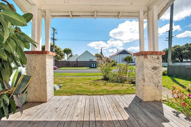 Photo of property in 16 Albert Street, Te Hapara, Gisborne, 4010