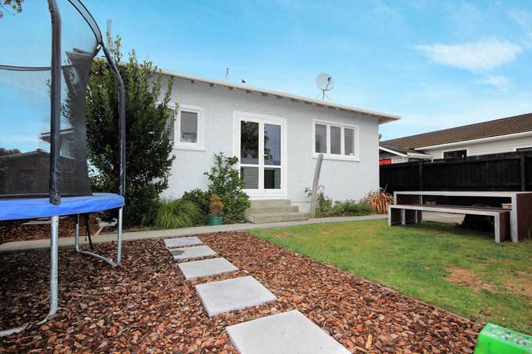 Photo of property in 1/45 Frankleigh Street, Somerfield, Christchurch, 8024