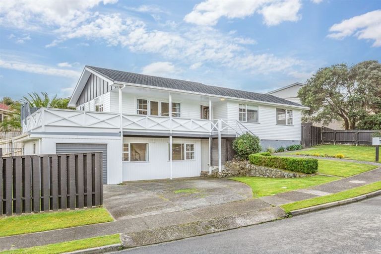 Photo of property in 3 Findhorn Place, Papakowhai, Porirua, 5024