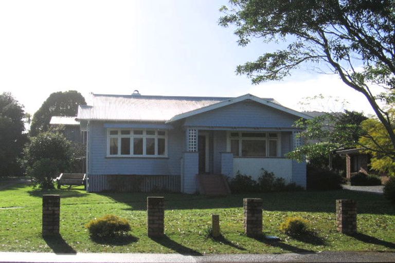 Photo of property in 5 Kent Road, Regent, Whangarei, 0112