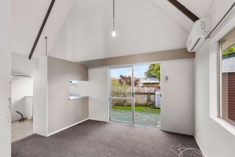 Photo of property in 30b Newton Place, Westbrook, Palmerston North, 4412