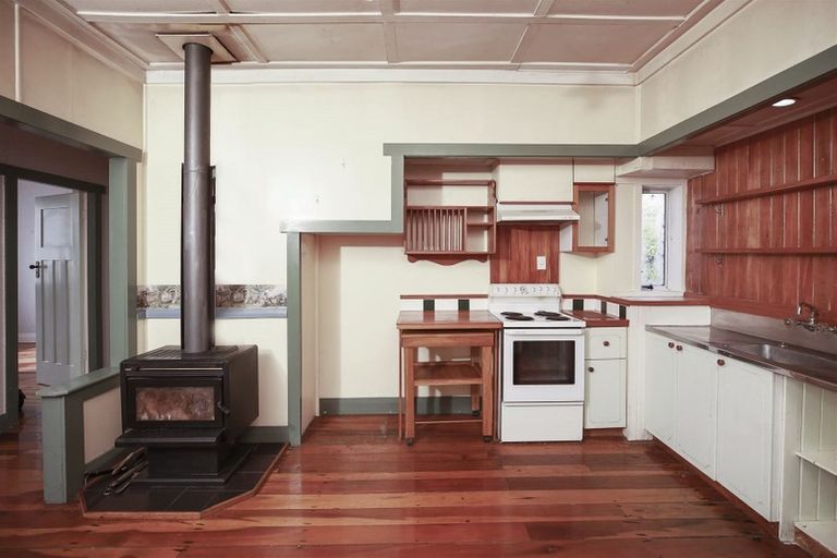 Photo of property in 65 Willoughby Street, Paeroa, 3600