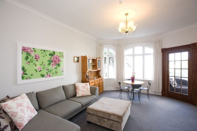 Photo of property in 2/10 Orchard Street, Wadestown, Wellington, 6012