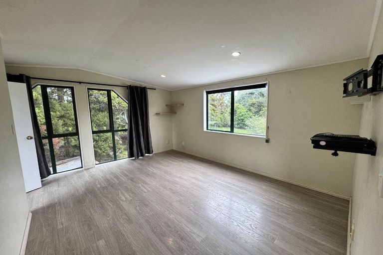 Photo of property in 91 Sanders Road, Paremoremo, Albany, 0793