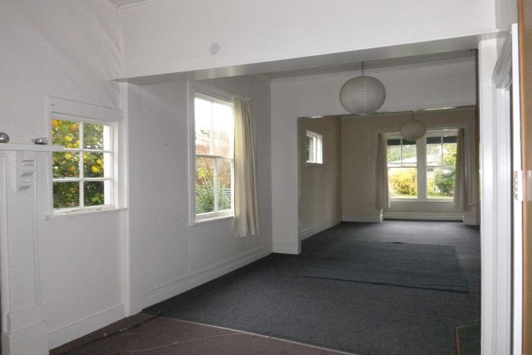 Photo of property in 98 Talbot Street, Geraldine, 7930