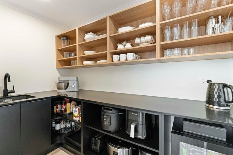 Photo of property in 138 Hitchen Road, Pokeno, 2402