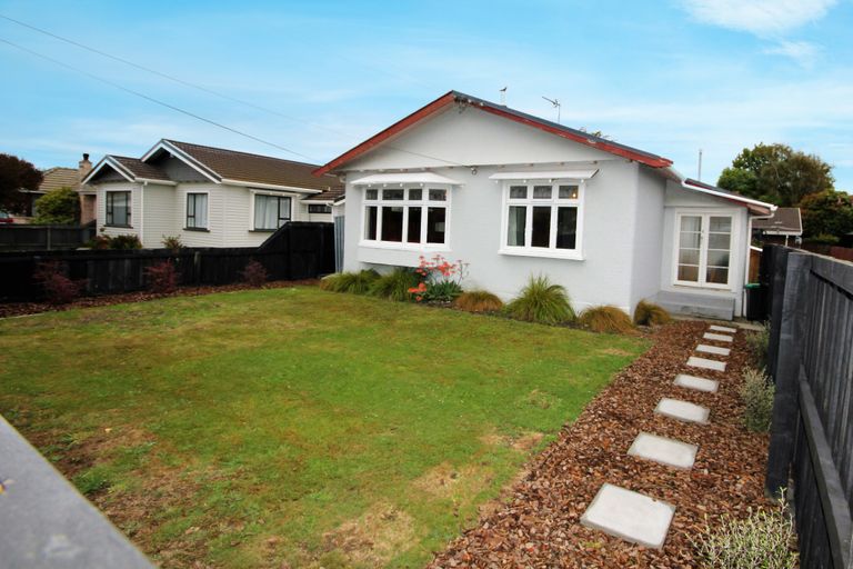 Photo of property in 1/45 Frankleigh Street, Somerfield, Christchurch, 8024