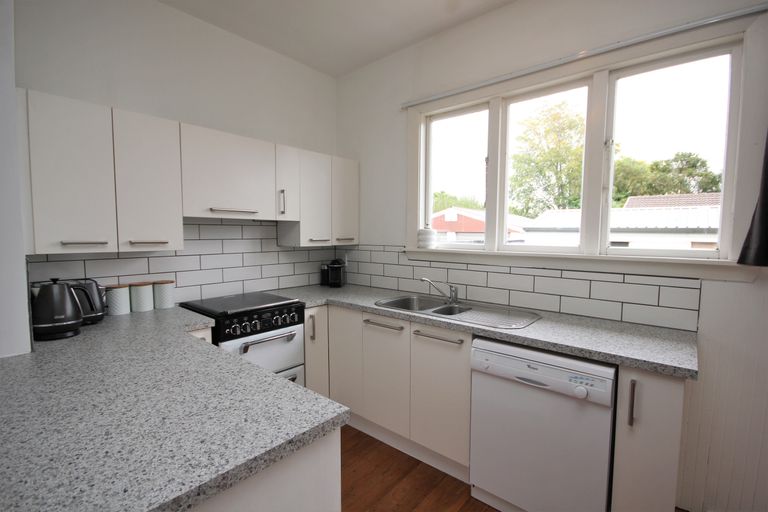 Photo of property in 1/45 Frankleigh Street, Somerfield, Christchurch, 8024