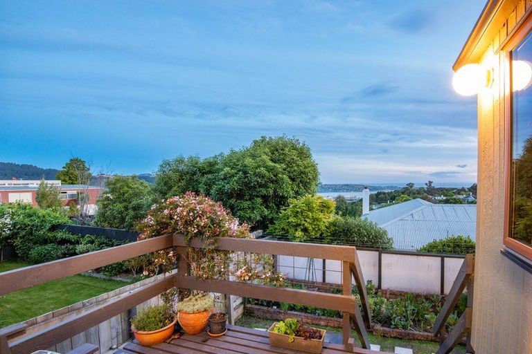 Photo of property in 730 Highgate, Maori Hill, Dunedin, 9010