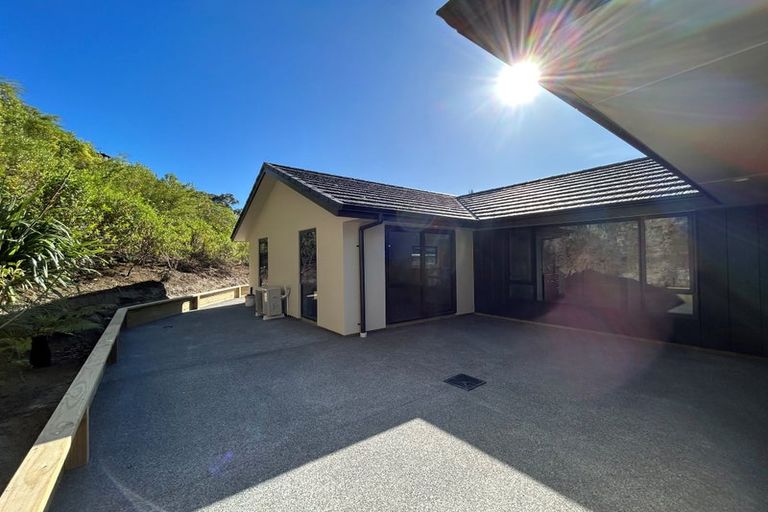 Photo of property in 67 Oak Road, Poraiti, Napier, 4112