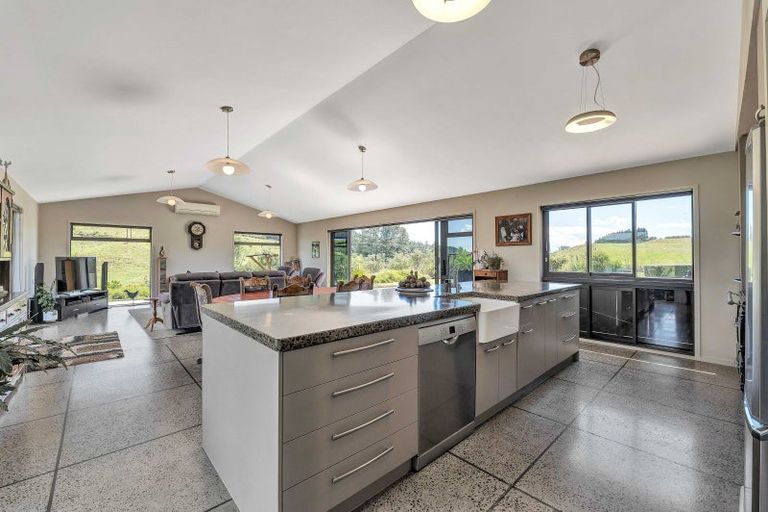 Photo of property in 77c Dorset Road, Hillsborough, New Plymouth, 4372