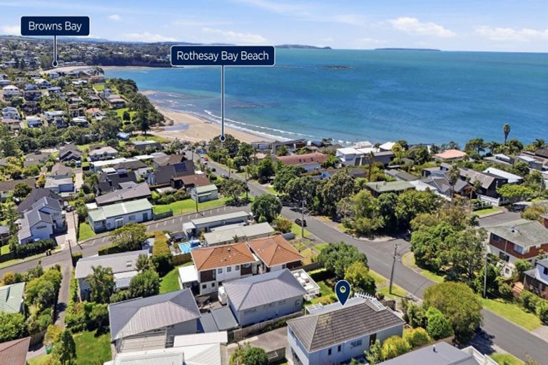 Photo of property in 1/22 Rothesay Bay Road, Rothesay Bay, Auckland, 0630