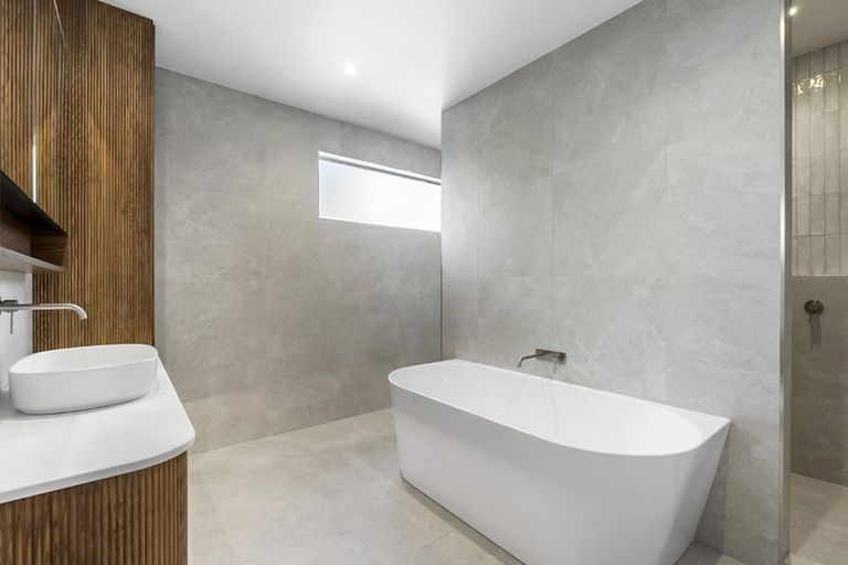 Photo of property in 63 Ladies Mile, Manly, Whangaparaoa, 0930