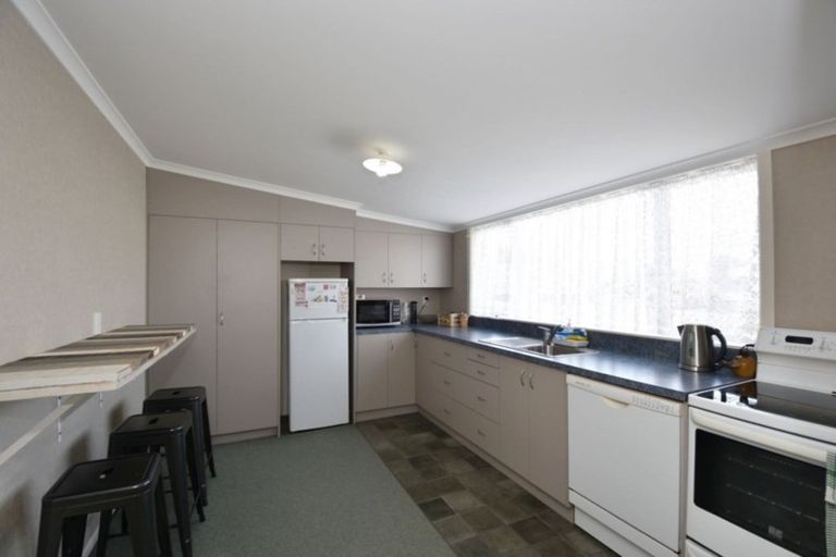 Photo of property in 22 Coronation Street, Strathern, Invercargill, 9812