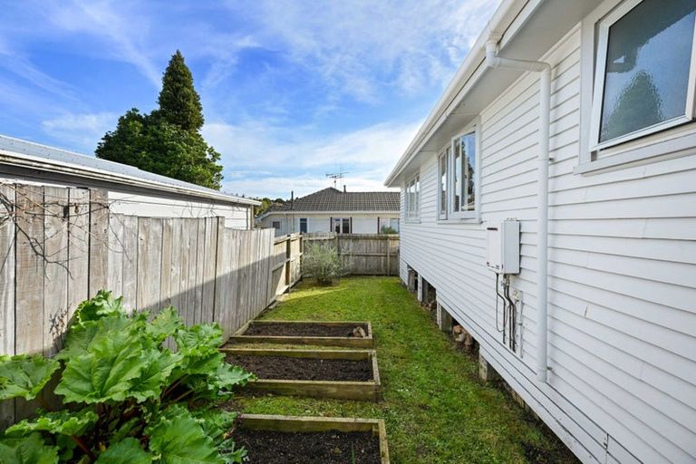 Photo of property in 23 Mitcham Avenue, Forest Lake, Hamilton, 3200