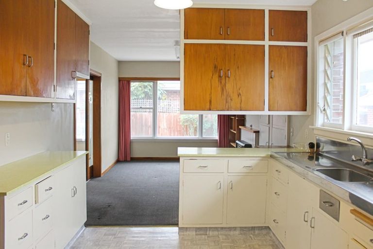 Photo of property in 2 Braithwaite Street, Ilam, Christchurch, 8041