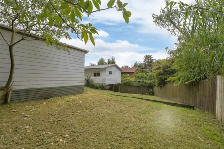 Photo of property in 50 Riserra Drive, Ranui, Auckland, 0612