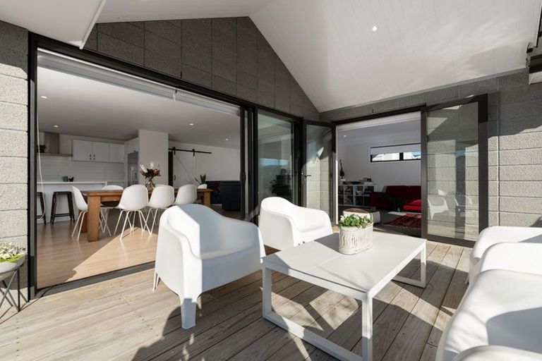 Photo of property in 2 Pimelea Street, Papamoa Beach, Papamoa, 3118