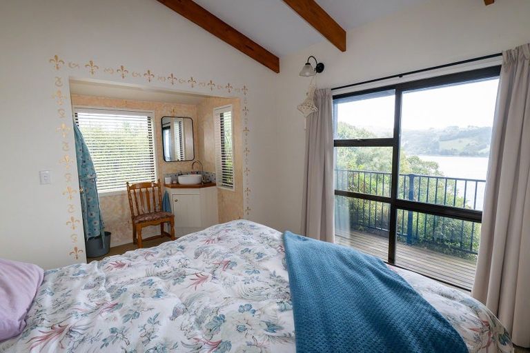 Photo of property in 52 Kauri Street, Ravensbourne, Dunedin, 9022