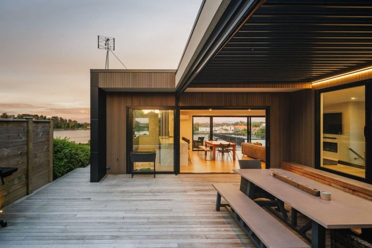 Photo of property in 117a Lake Crescent, Hamilton Lake, Hamilton, 3204