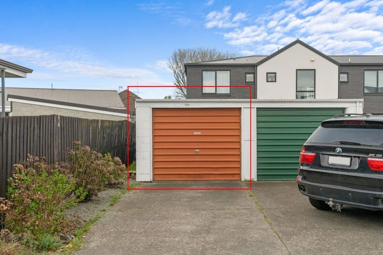 Photo of property in 1/4 Division Street, Riccarton, Christchurch, 8041