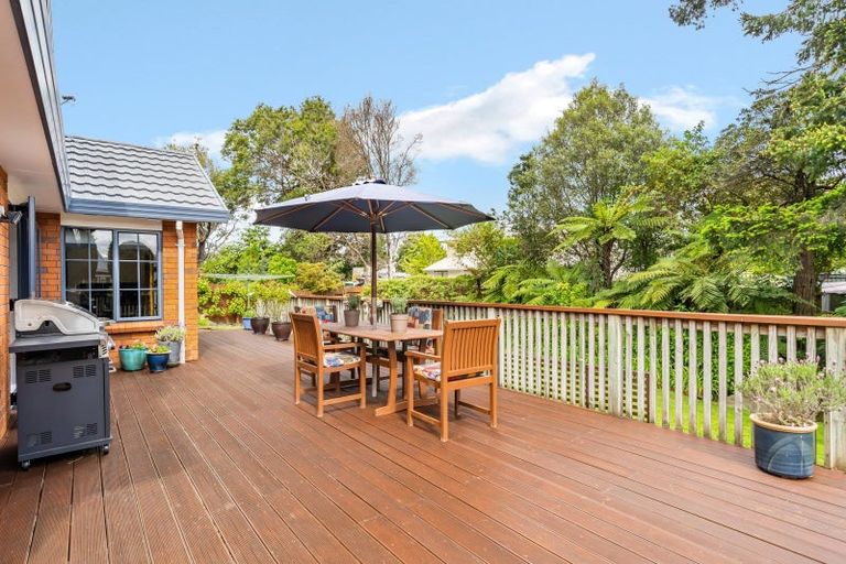 Photo of property in 24 Mccarthy Grove, Clouston Park, Upper Hutt, 5018