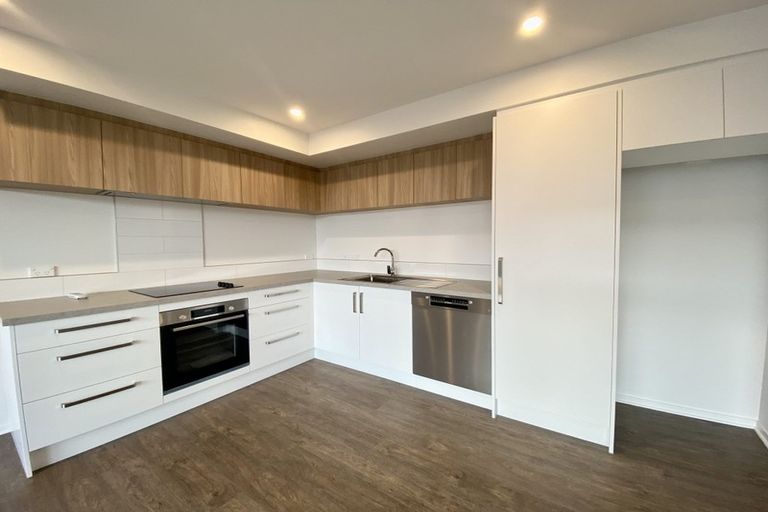 Photo of property in 104/1 Hewitts Road, Merivale, Christchurch, 8014