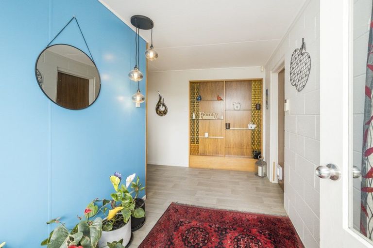 Photo of property in 15 Rangeview Place, Feilding, 4702