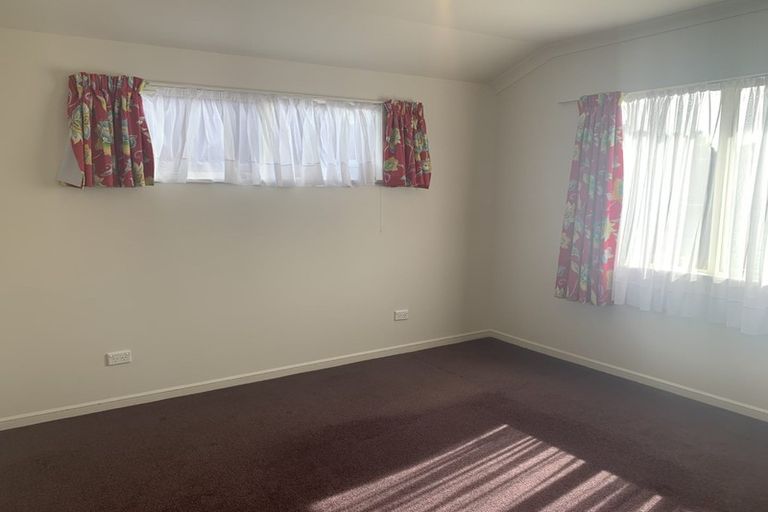 Photo of property in 2 Pohutukawa Way, Gate Pa, Tauranga, 3112