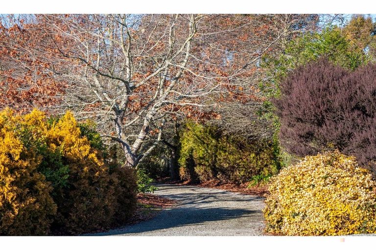 Photo of property in 108 Spur Road, Hadlow, Timaru, 7975