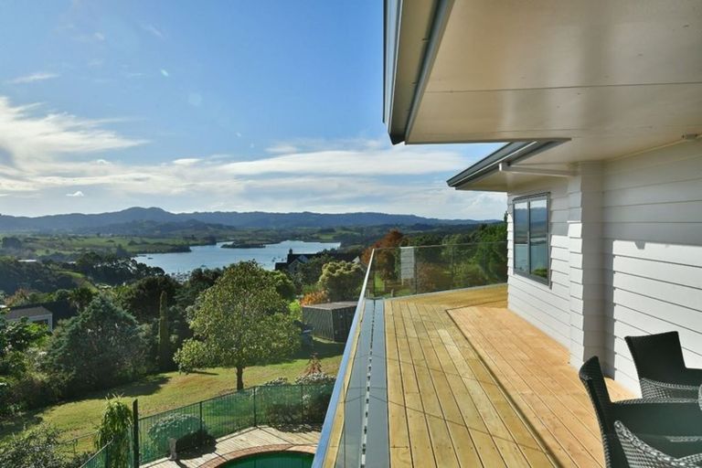 Photo of property in 2 Kauri Drive, Sandspit, Warkworth, 0982