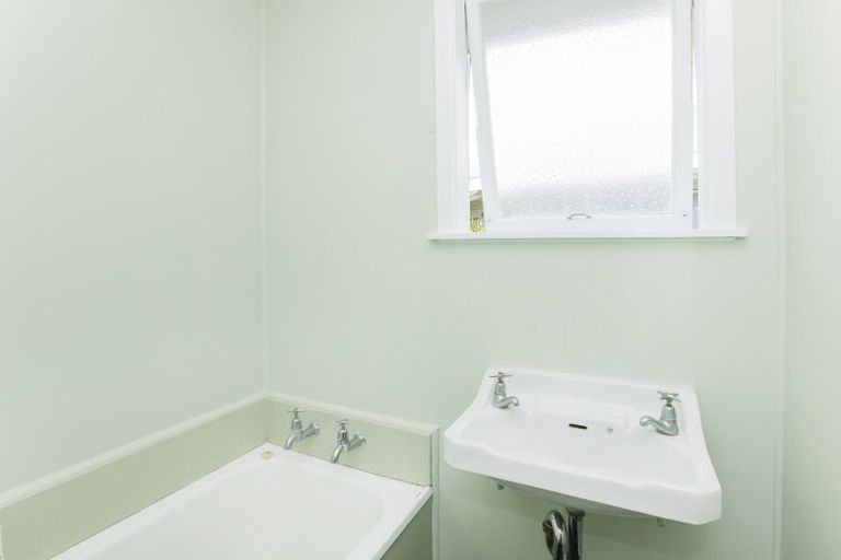 Photo of property in 31 Pickering Street, Outer Kaiti, Gisborne, 4010