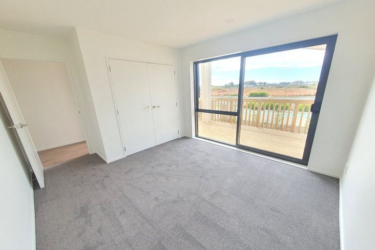 Photo of property in 6a Auranga Drive, Karaka, Papakura, 2113