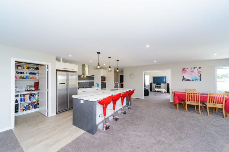 Photo of property in 84 Montgomery Crescent, Kinloch, Taupo, 3377