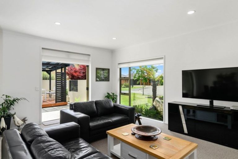 Photo of property in 20 Devoy Drive, Owhata, Rotorua, 3010